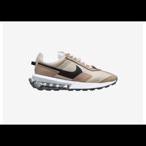 Nike pre day nwt and box
